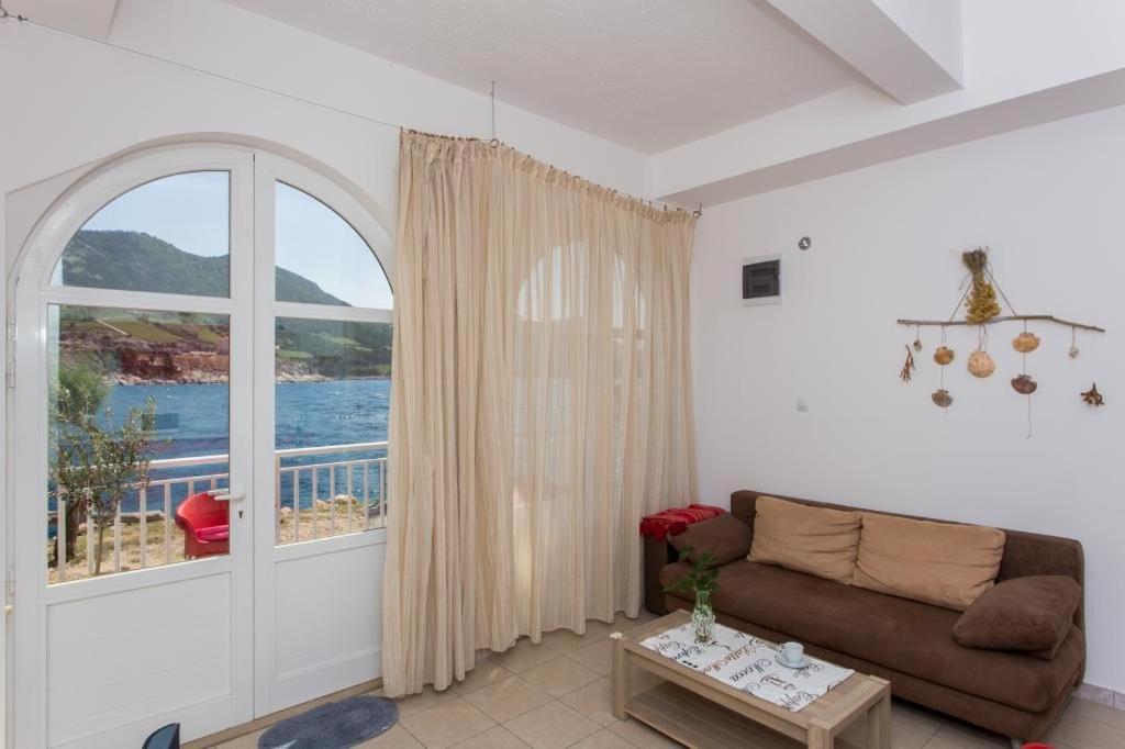 Apartments Bezek トルステニク 部屋 写真
